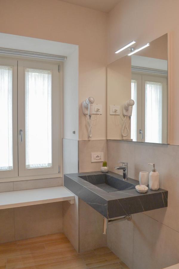 Garda Lake Maison D'Isabella ロナート エクステリア 写真